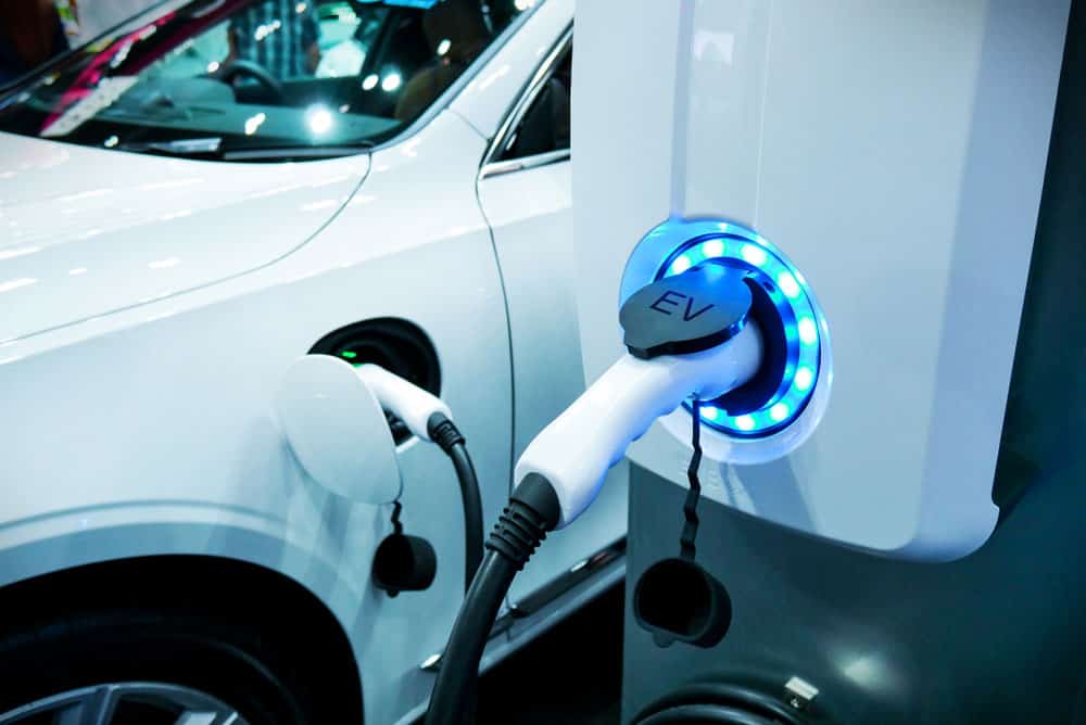 Charging an electric vehicle